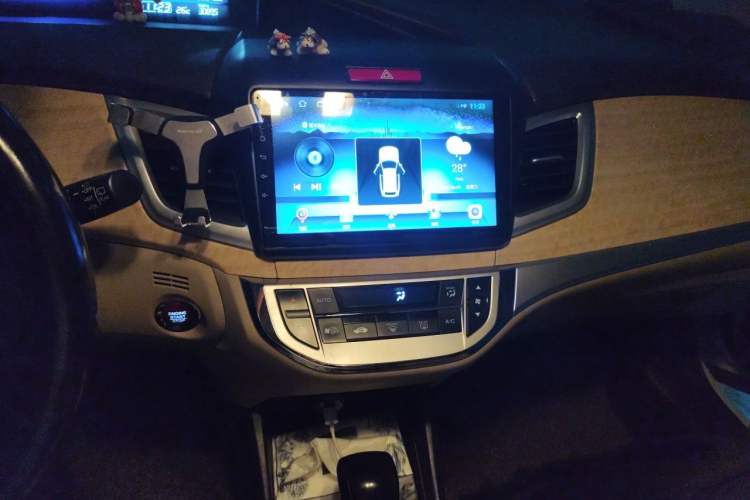 Used Honda Jade 2013 1.8L CVT Luxury Edition 5 seats Audio And AC Panel