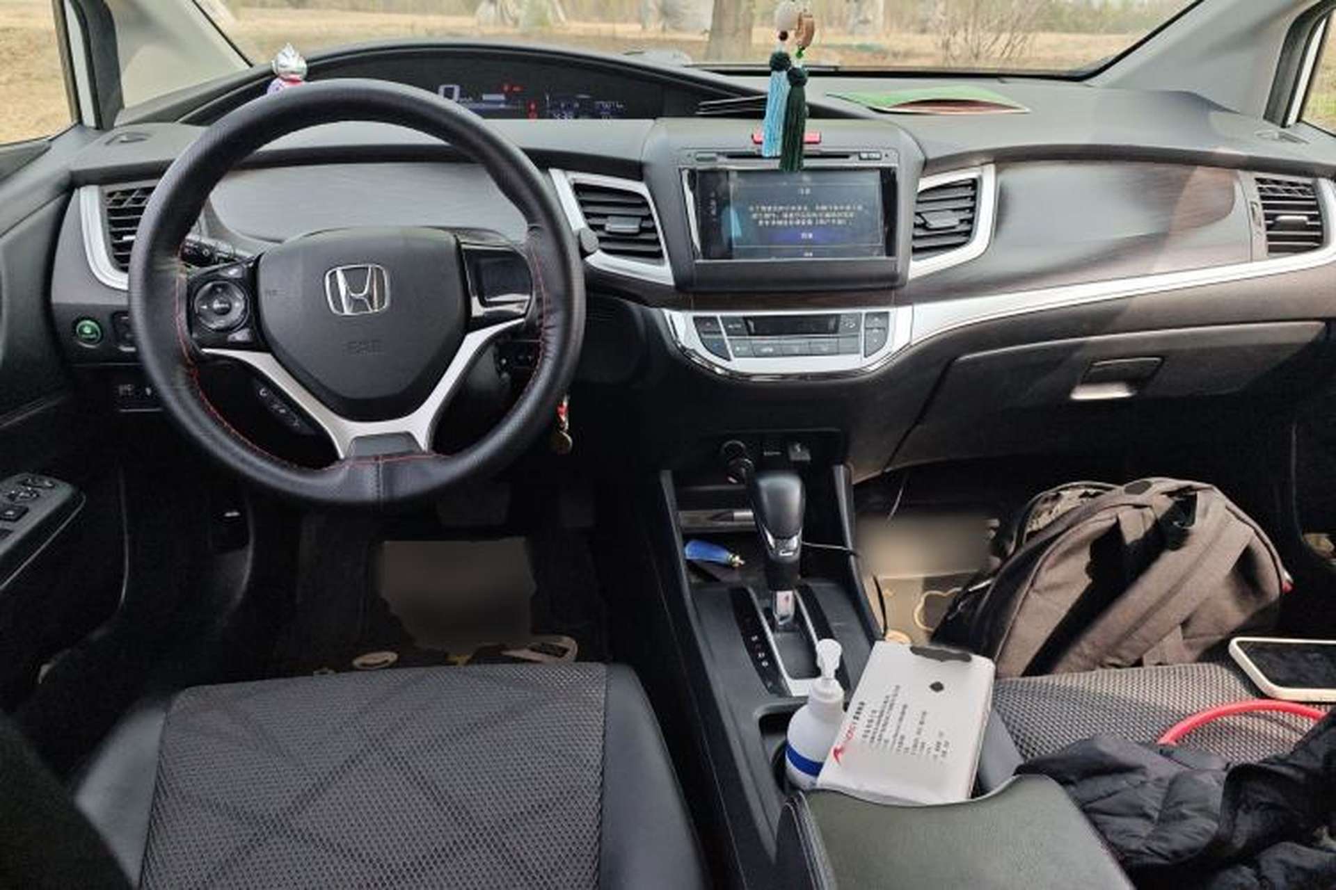 Used Honda Jade 2013 1.8L automatic Comfort version 5 seats Center Console