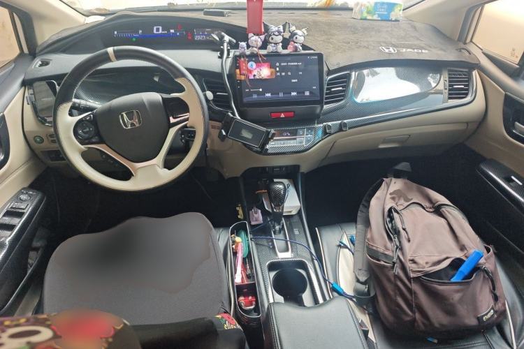 Used Honda Jade 2013 1.8L automatic Comfort version 5 seats Center Console