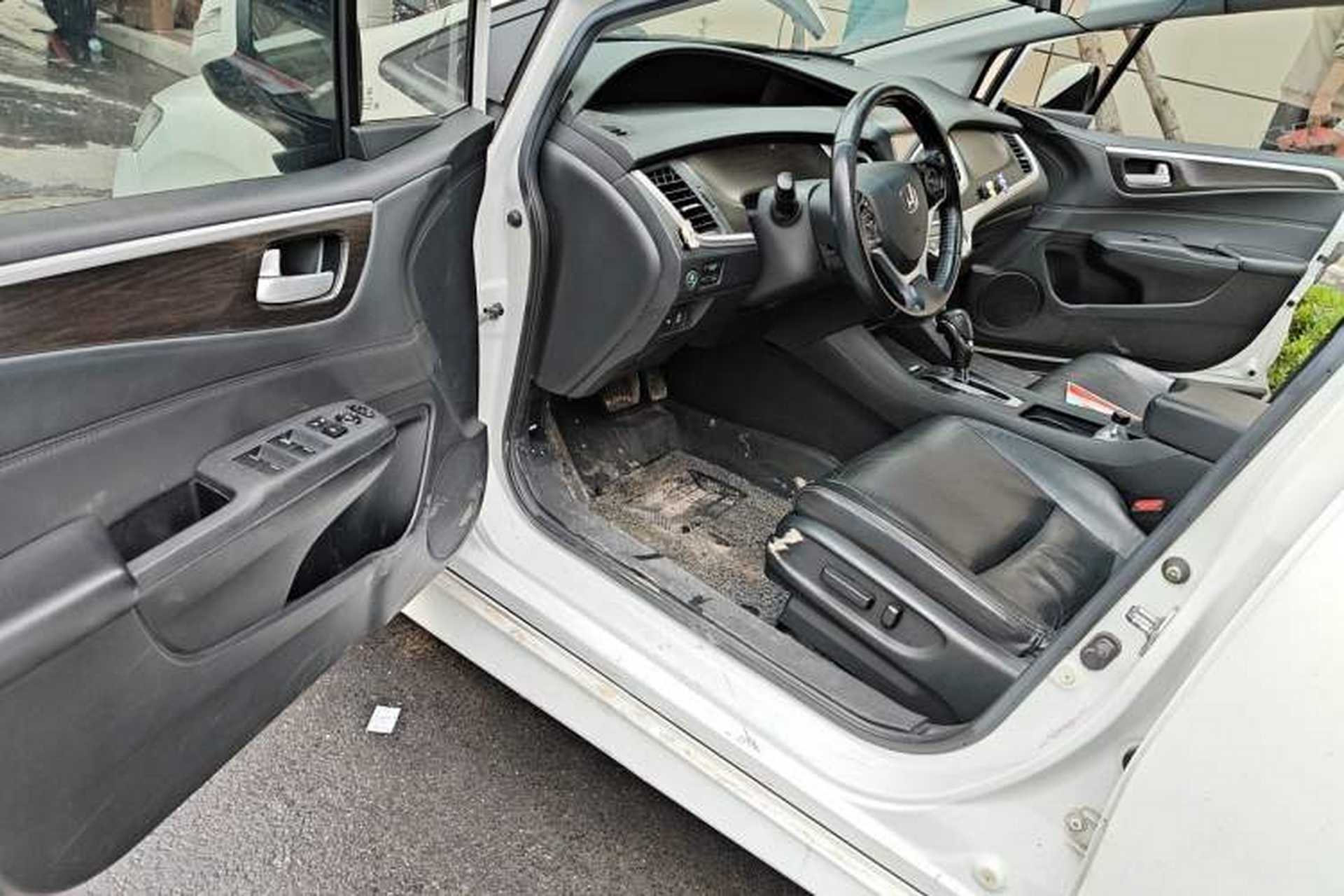 Used Honda Jade 2013 1.8L CVT Luxury Edition 5 seats Driver Seat