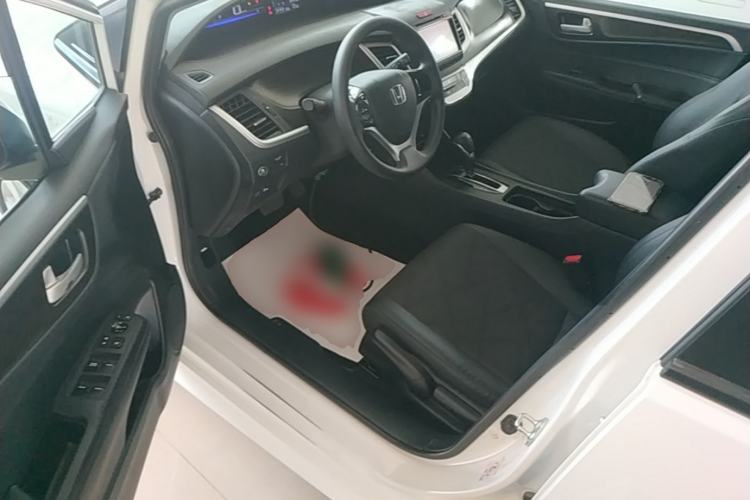Used Honda Jade 2013 1.8L automatic Comfort version 5 seats Driver Seat