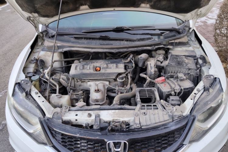 Used Honda Jade 2013 1.8L automatic Comfort version 5 seats Engine Bay