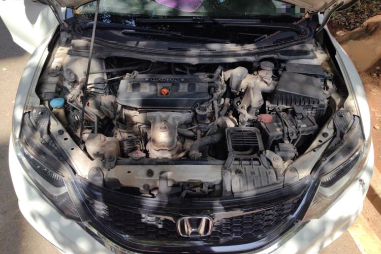 Used Honda Jade 2013 1.8L automatic Comfort version 5 seats Engine Bay