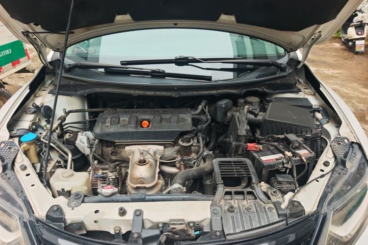 Used Honda Jade 2013 1.8L automatic Comfort version 5 seats Engine Bay