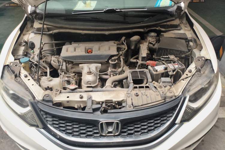 Used Honda Jade 2013 1.8L automatic Comfort version 5 seats Engine Bay