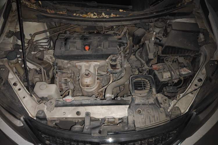 Used Honda Jade 2013 1.8L automatic Comfort version 5 seats Engine Bay