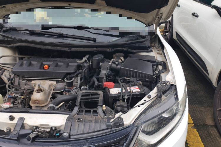 Used Honda Jade 2013 1.8L automatic Comfort version 5 seats Engine Bay Left