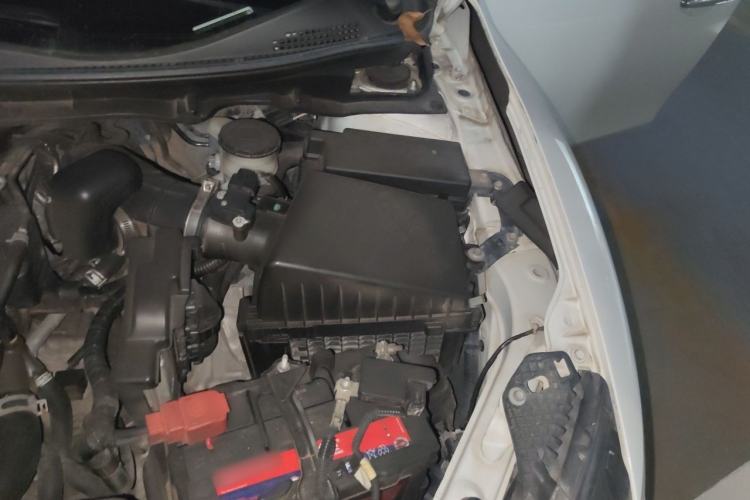 Used Honda Jade 2013 1.8L CVT Luxury Edition 6 seats Engine Bay Left