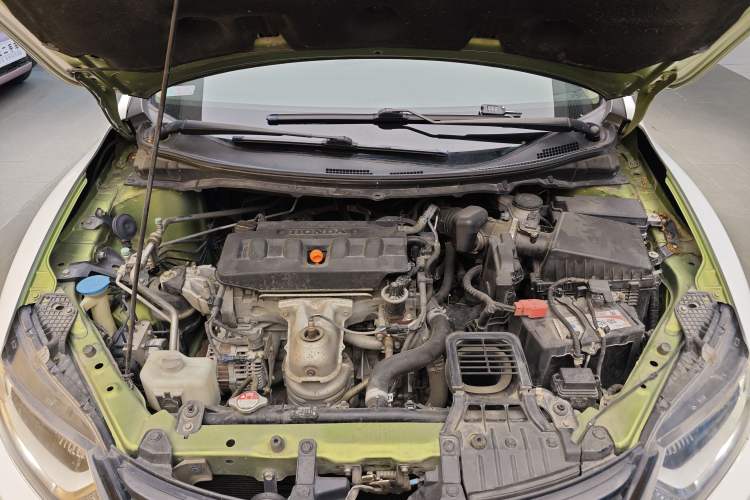 Used Honda Jade 2013 1.8L automatic Comfort version 5 seats Engine Bay