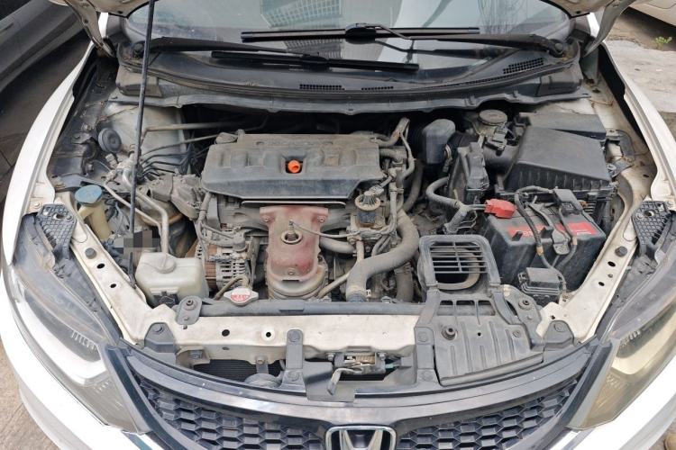 Used Honda Jade 2013 1.8L automatic Comfort version 5 seats Engine Bay
