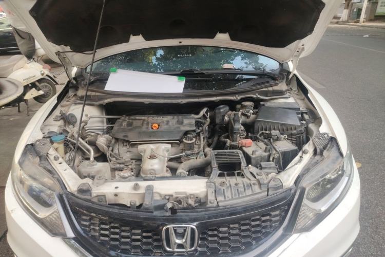 Used Honda Jade 2013 1.8L automatic Comfort version 5 seats Engine Bay