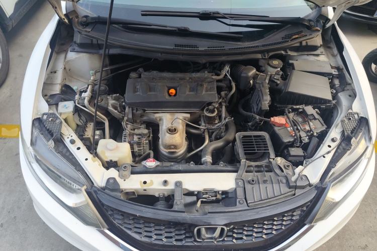 Used Honda Jade 2013 1.8L automatic Comfort version 5 seats Engine Bay