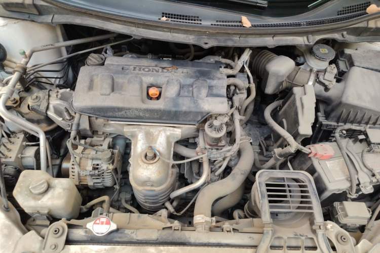 Used Honda Jade 2013 1.8L automatic Comfort version 5 seats Engine Bay