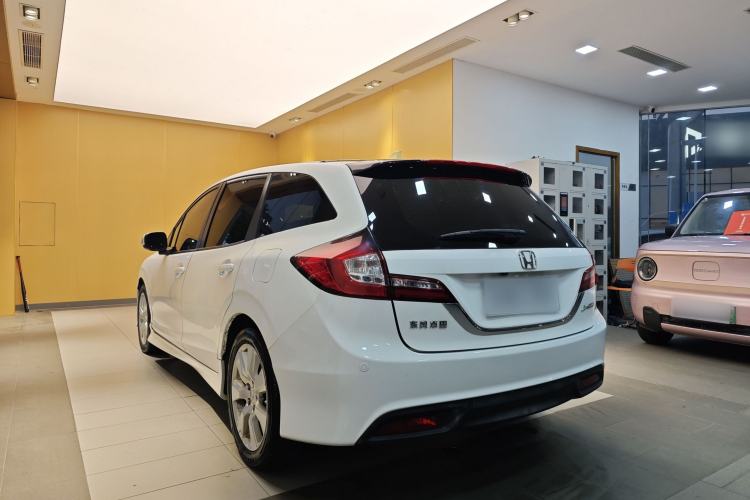 Used Honda Jade 2013 1.8L automatic Comfort version 5 seats Exterior 11