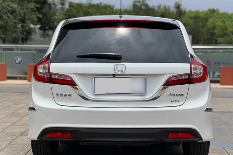 Used Honda Jade 2013 1.8L CVT Luxury Edition 5 seats Exterior 4