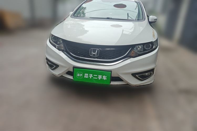 Used Honda Jade 2013 1.8L automatic Comfort version 5 seats Front