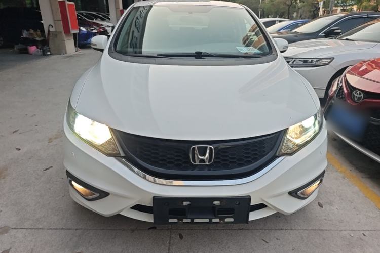 Used Honda Jade 2013 1.8L automatic Comfort version 5 seats Front