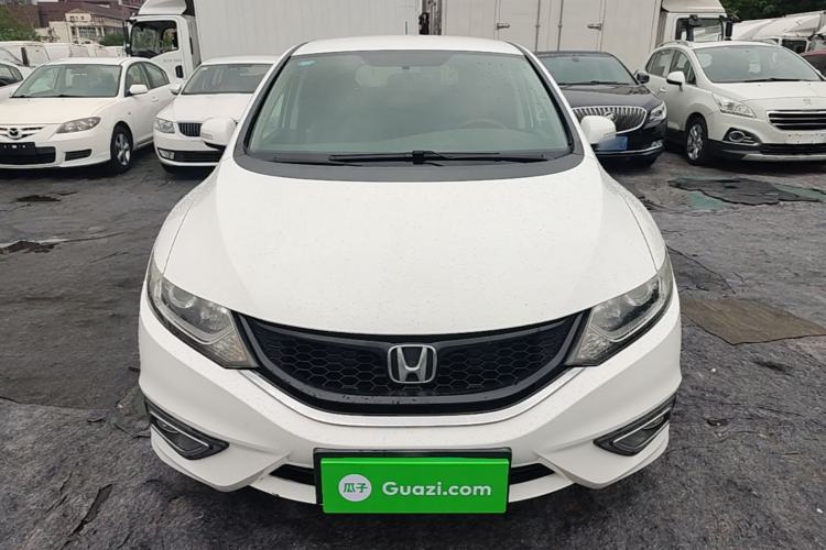 Used Honda Jade 2013 1.8L automatic Comfort version 5 seats Front
