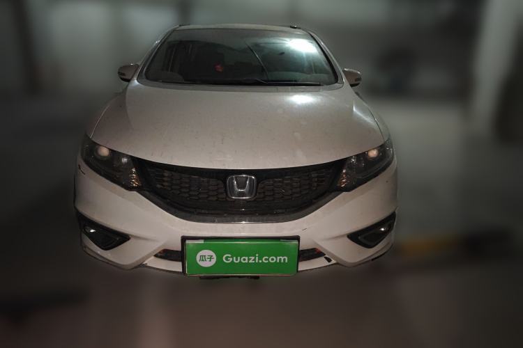 Used Honda Jade 2013 1.8L automatic Comfort version 5 seats Front