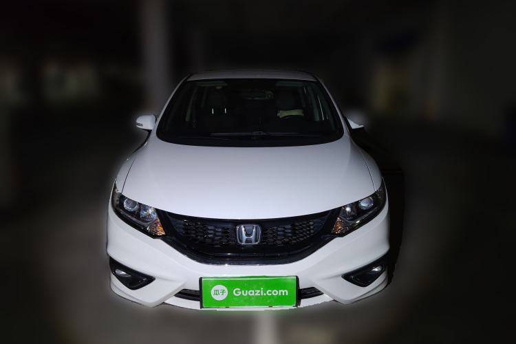 Used Honda Jade 2013 1.8L automatic Comfort version 5 seats Front