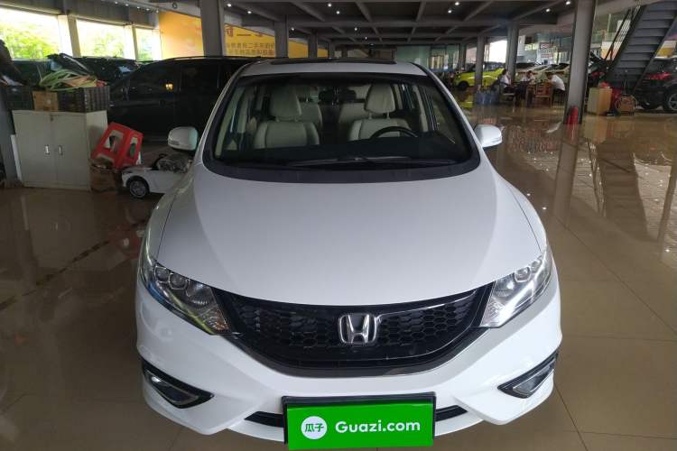 Used Honda Jade 2013 1.8L CVT Luxury Edition 6 seats Front