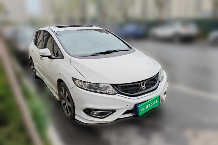 Used Honda Jade 2013 1.8L CVT Luxury Edition 5 seats Front Right 45 Deg