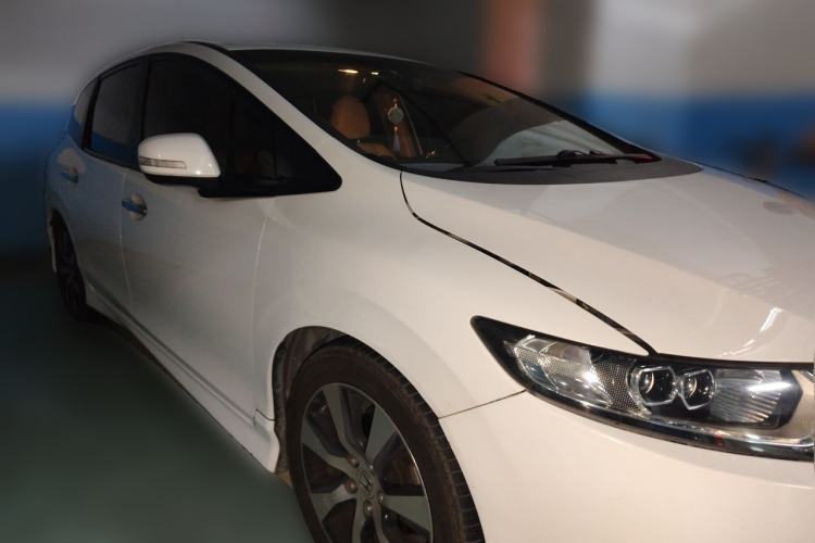 Used Honda Jade 2013 1.8L CVT Luxury Edition 5 seats Front Right 45 Deg