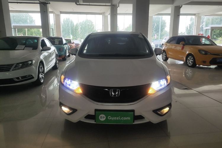 Used Honda Jade 2013 1.8L automatic Comfort version 5 seats Front
