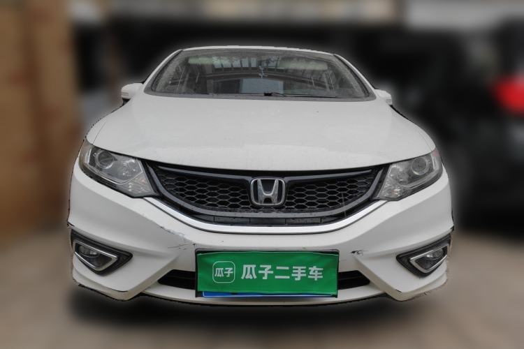 Used Honda Jade 2013 1.8L automatic Comfort version 5 seats Front