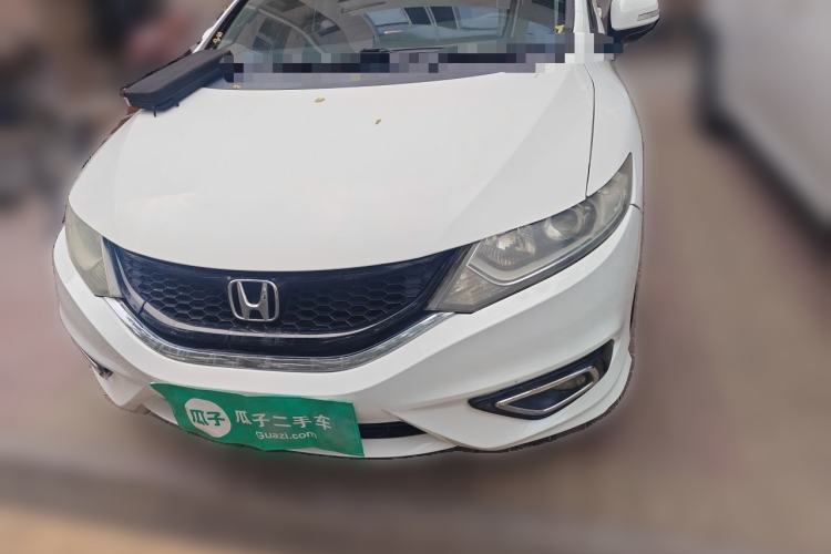 Used Honda Jade 2013 1.8L automatic Comfort version 5 seats Front