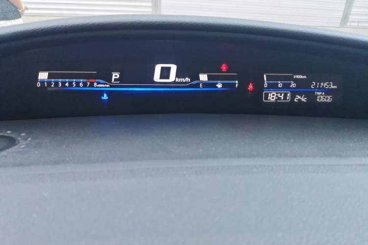 Used Honda Jade 2013 1.8L automatic Comfort version 5 seats Instrument Cluster