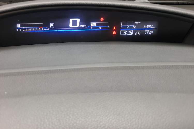Used Honda Jade 2013 1.8L automatic Comfort version 5 seats Instrument Cluster
