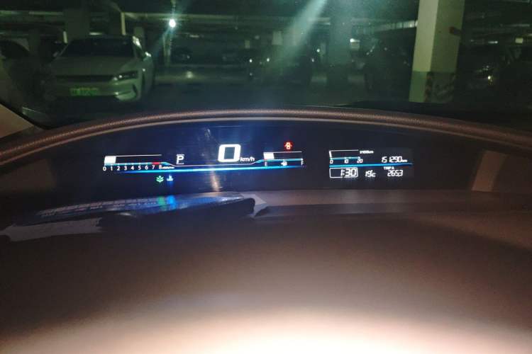 Used Honda Jade 2013 1.8L automatic Comfort version 5 seats Instrument Cluster