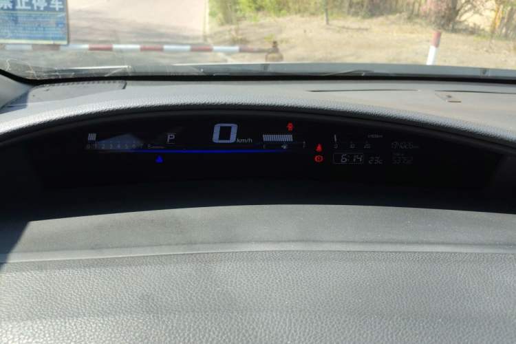 Used Honda Jade 2013 1.8L automatic Comfort version 5 seats Instrument Cluster