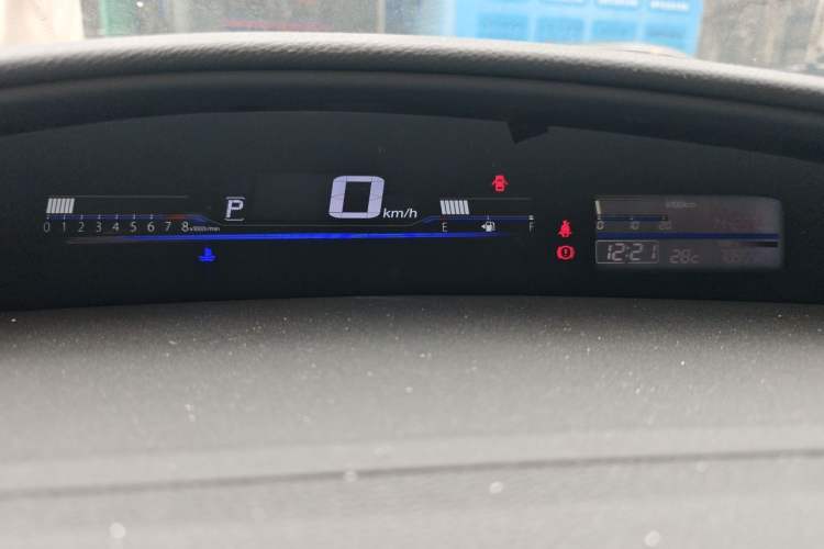 Used Honda Jade 2013 1.8L automatic Comfort version 5 seats Instrument Cluster