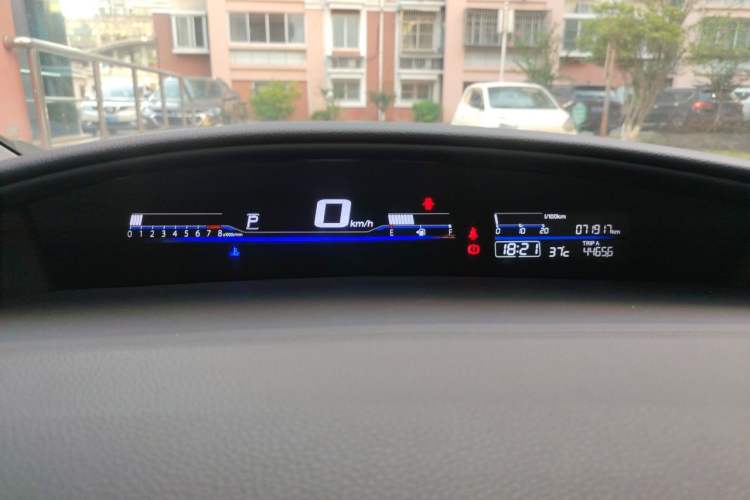Used Honda Jade 2013 1.8L automatic Comfort version 5 seats Instrument Cluster