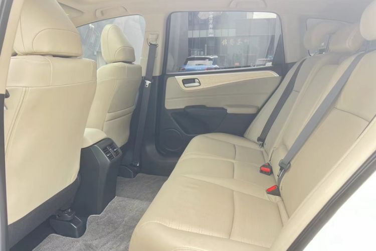 Used Honda Jade 2013 1.8L CVT Luxury Edition 5 seats Interior 3