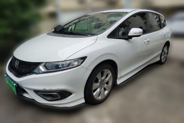 Used Honda Jade 2013 1.8L automatic Comfort version 5 seats