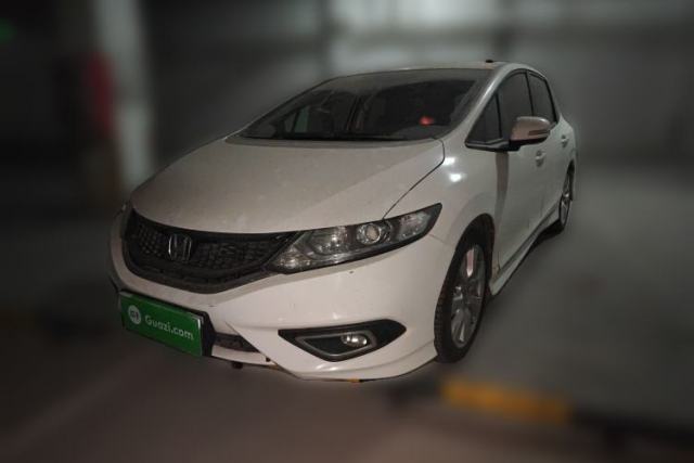 Used Honda Jade 2013 1.8L automatic Comfort version 5 seats