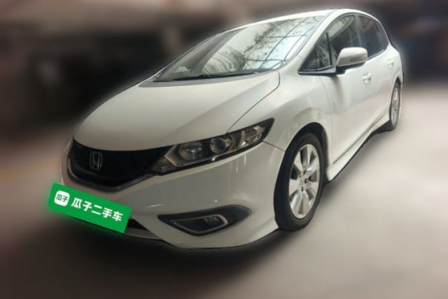 Used Honda Jade 2013 1.8L automatic Comfort version 5 seats