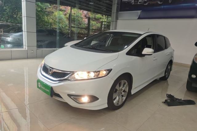 Used Honda Jade 2013 1.8L automatic Comfort version 5 seats
