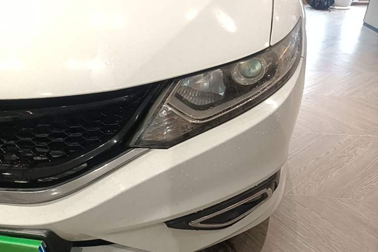 Used Honda Jade 2013 1.8L automatic Comfort version 5 seats Left Front Headlight