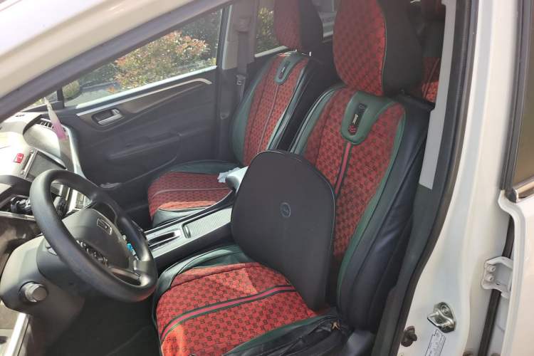Used Honda Jade 2013 1.8L automatic Comfort version 5 seats Left Front Seat