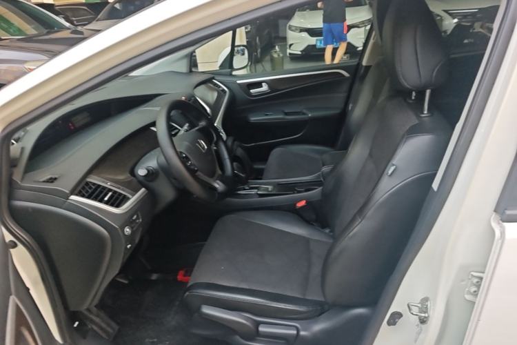 Used Honda Jade 2013 1.8L automatic Comfort version 5 seats Left Front Seat