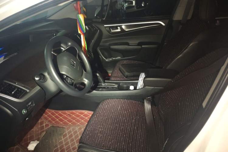 Used Honda Jade 2013 1.8L automatic Comfort version 5 seats Left Front Seat