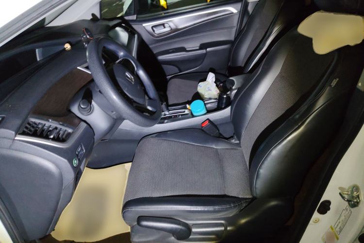 Used Honda Jade 2013 1.8L automatic Comfort version 5 seats Left Front Seat