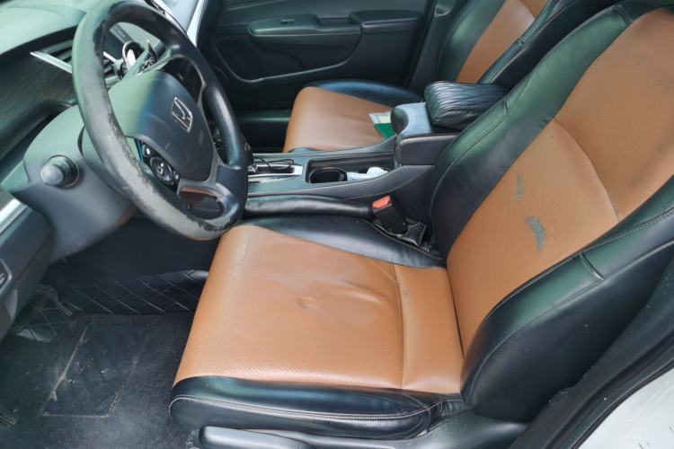 Used Honda Jade 2013 1.8L automatic Comfort version 5 seats Left Front Seat