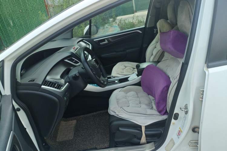 Used Honda Jade 2013 1.8L automatic Comfort version 5 seats Left Front Seat
