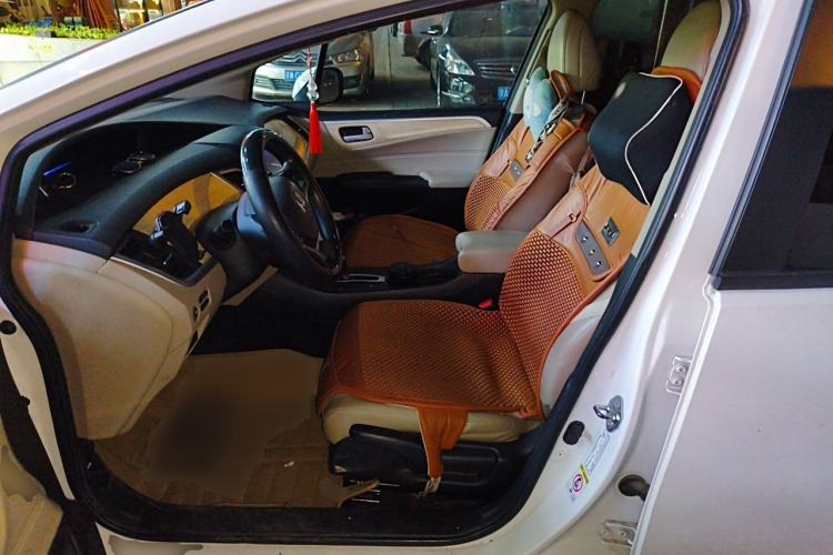 Used Honda Jade 2013 1.8L automatic Comfort version 5 seats Left Front Seat