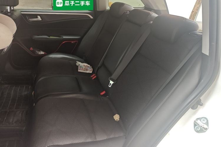Used Honda Jade 2013 1.8L automatic Comfort version 5 seats Left Rear Seat